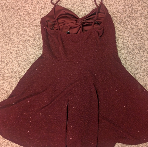 Windsor Burgundy Glitter Mini Dress with Spaghetti Straps And Key Hole Cutout - Picture 9 of 10